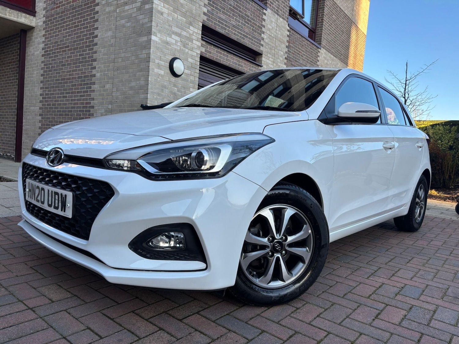 Used Hyundai i20 2020 for sale - 77940386: Photo 8