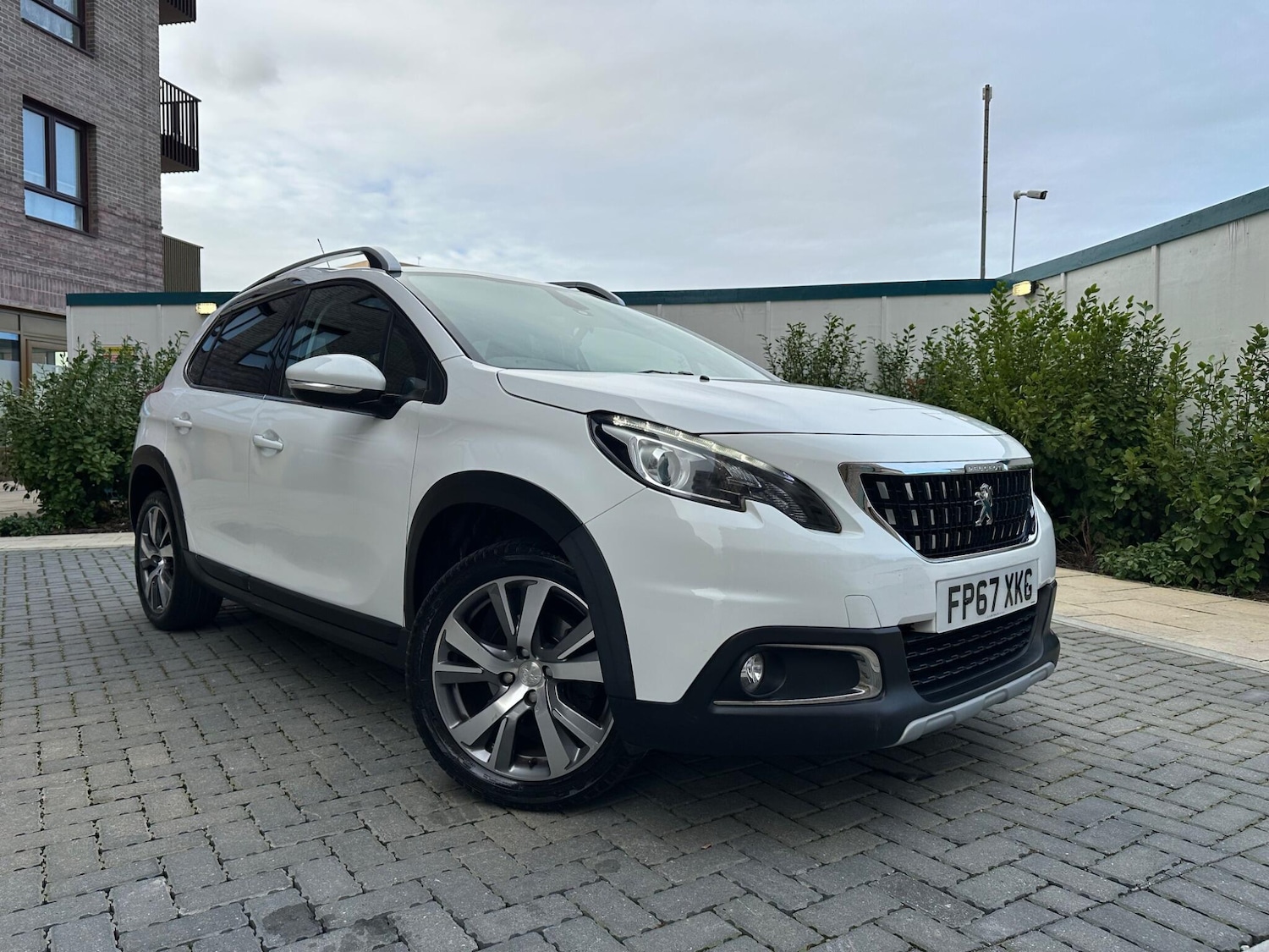 Used Peugeot 2008 2017 for sale - 76597247: Photo 1
