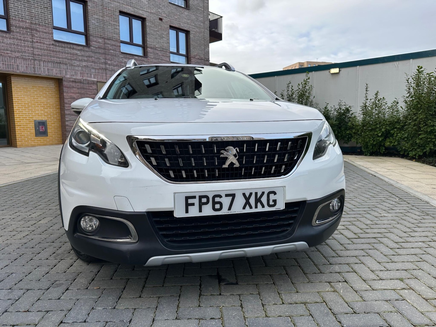 Used Peugeot 2008 2017 for sale - 76597247: Photo 12