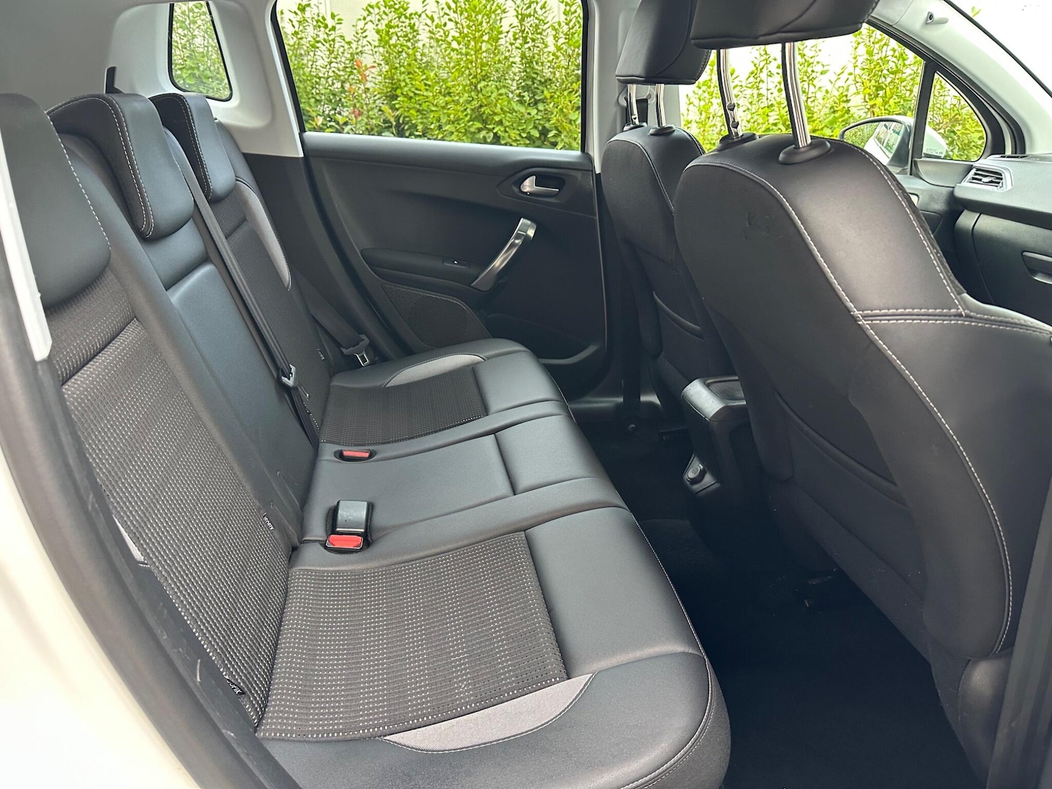 Used Peugeot 2008 2017 for sale - 76597247: Photo 34