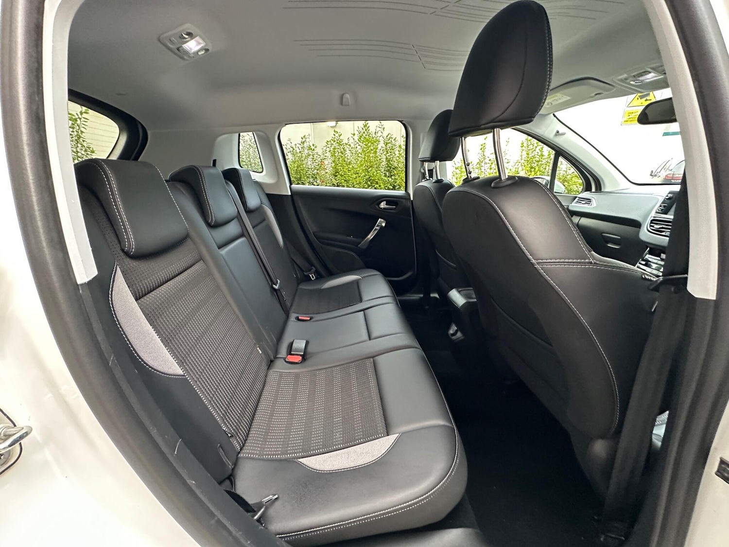 Used Peugeot 2008 2017 for sale - 76597247: Photo 36