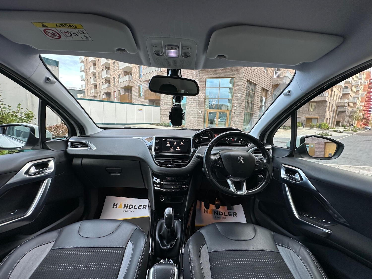 Used Peugeot 2008 2017 for sale - 76597247: Photo 4