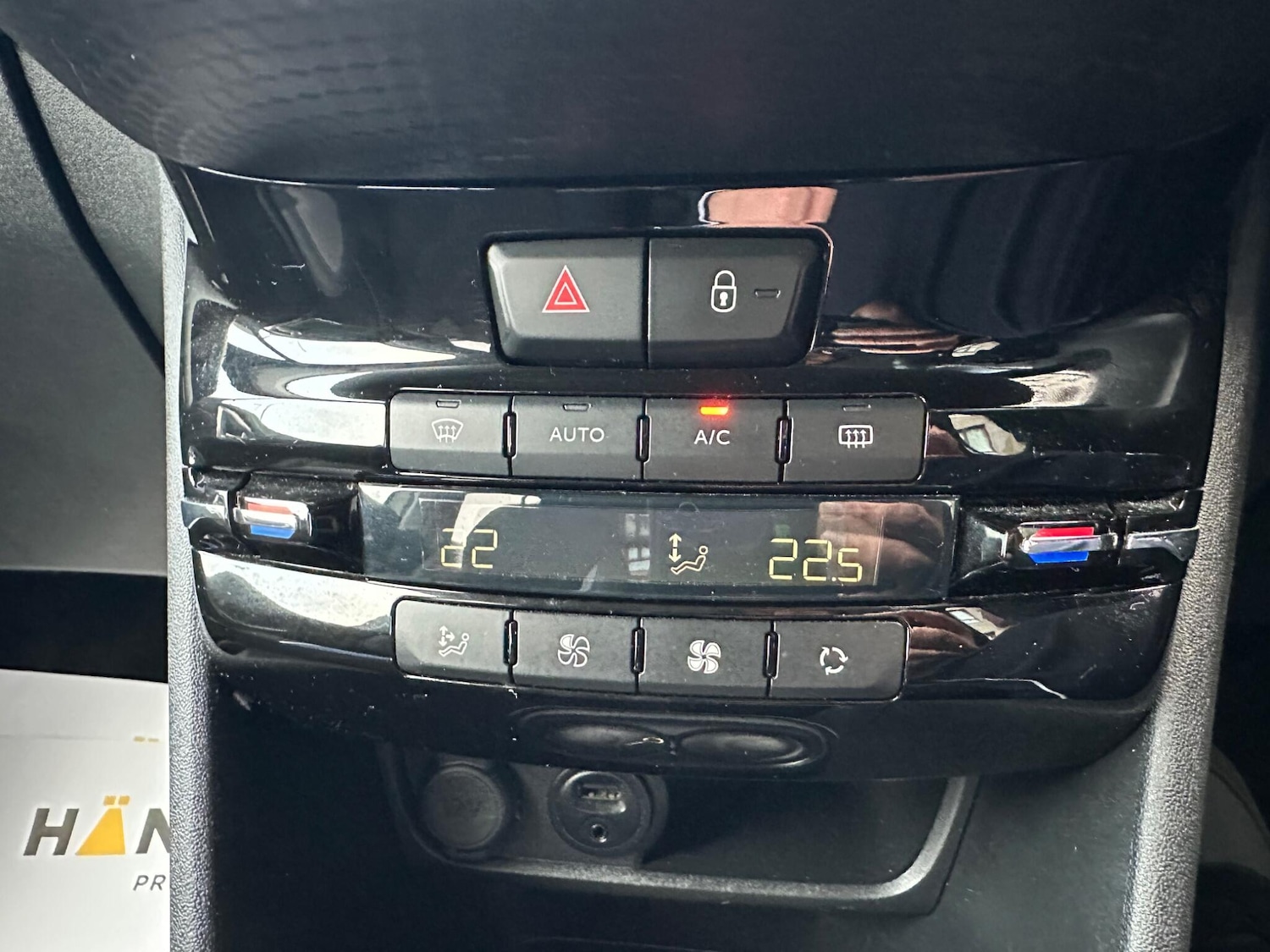 Used Peugeot 2008 2017 for sale - 76597247: Photo 41