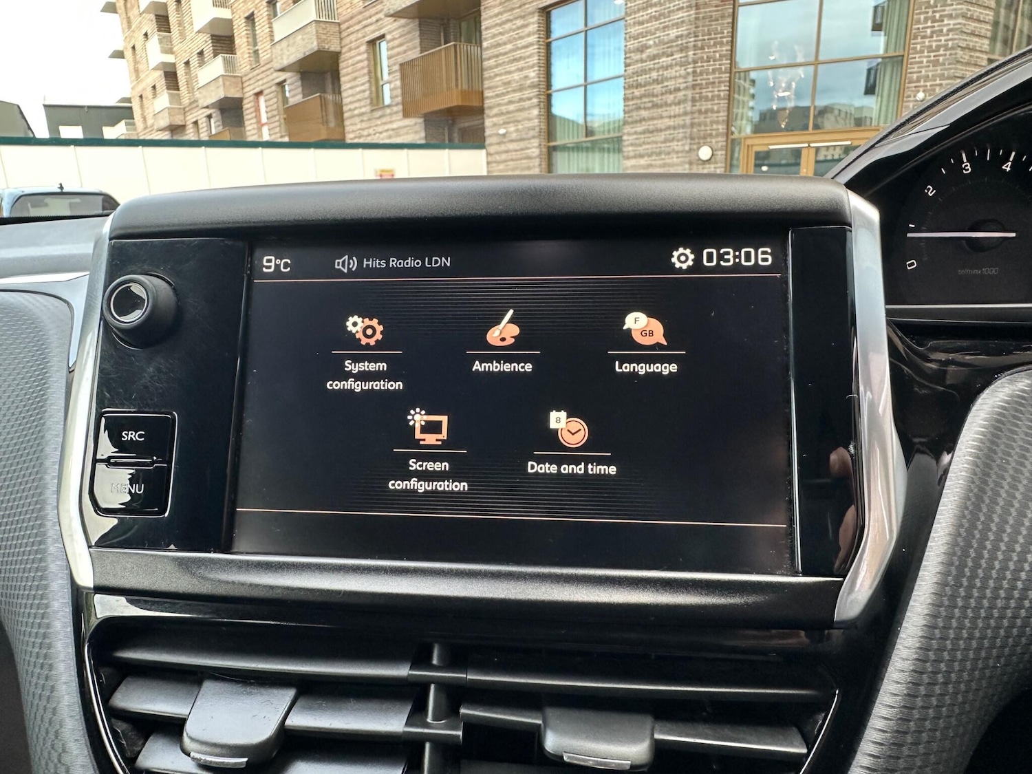 Used Peugeot 2008 2017 for sale - 76597247: Photo 42