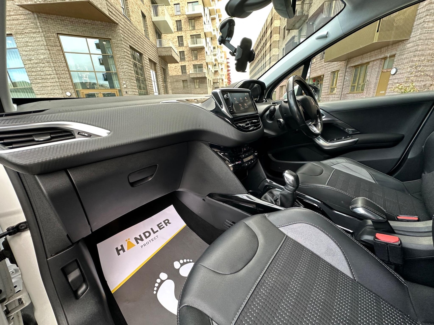 Used Peugeot 2008 2017 for sale - 76597247: Photo 46