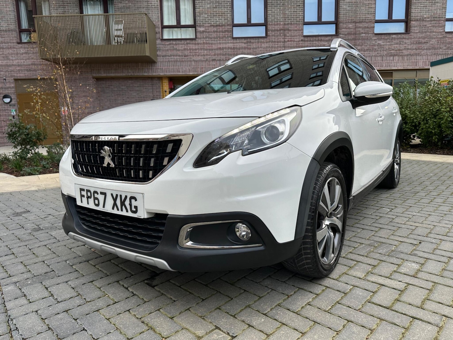 Used Peugeot 2008 2017 for sale - 76597247: Photo 5