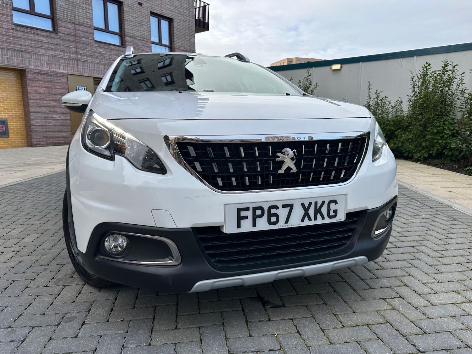 Used Peugeot 2008 2017 for sale - 76597247: Photo 6