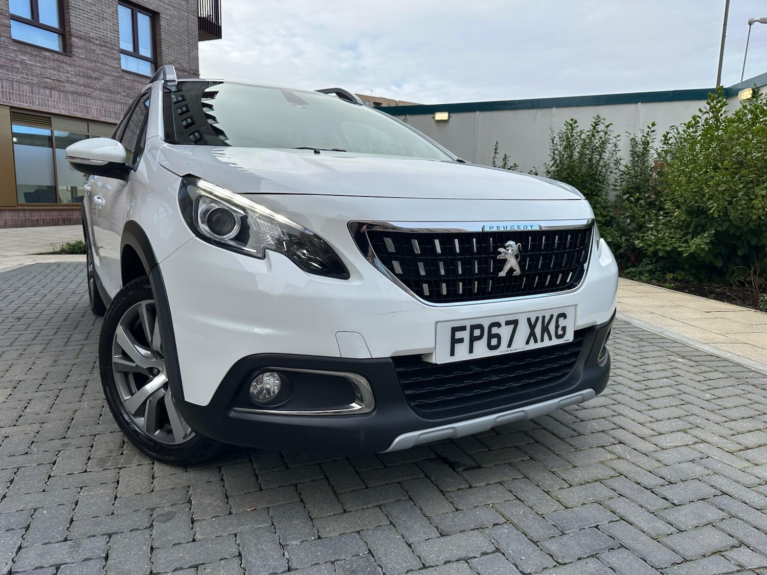 Used Peugeot 2008 2017 for sale - 76597247: Photo 9