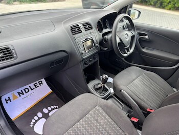 Used Volkswagen Polo 2016 for sale - 78430181: Photo