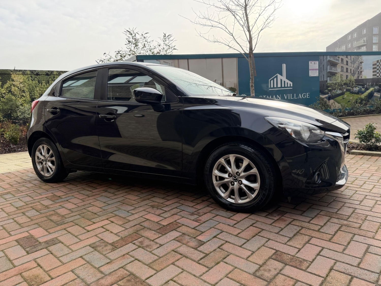 Used Mazda Mazda2 2016 for sale - 77344785: Photo 12