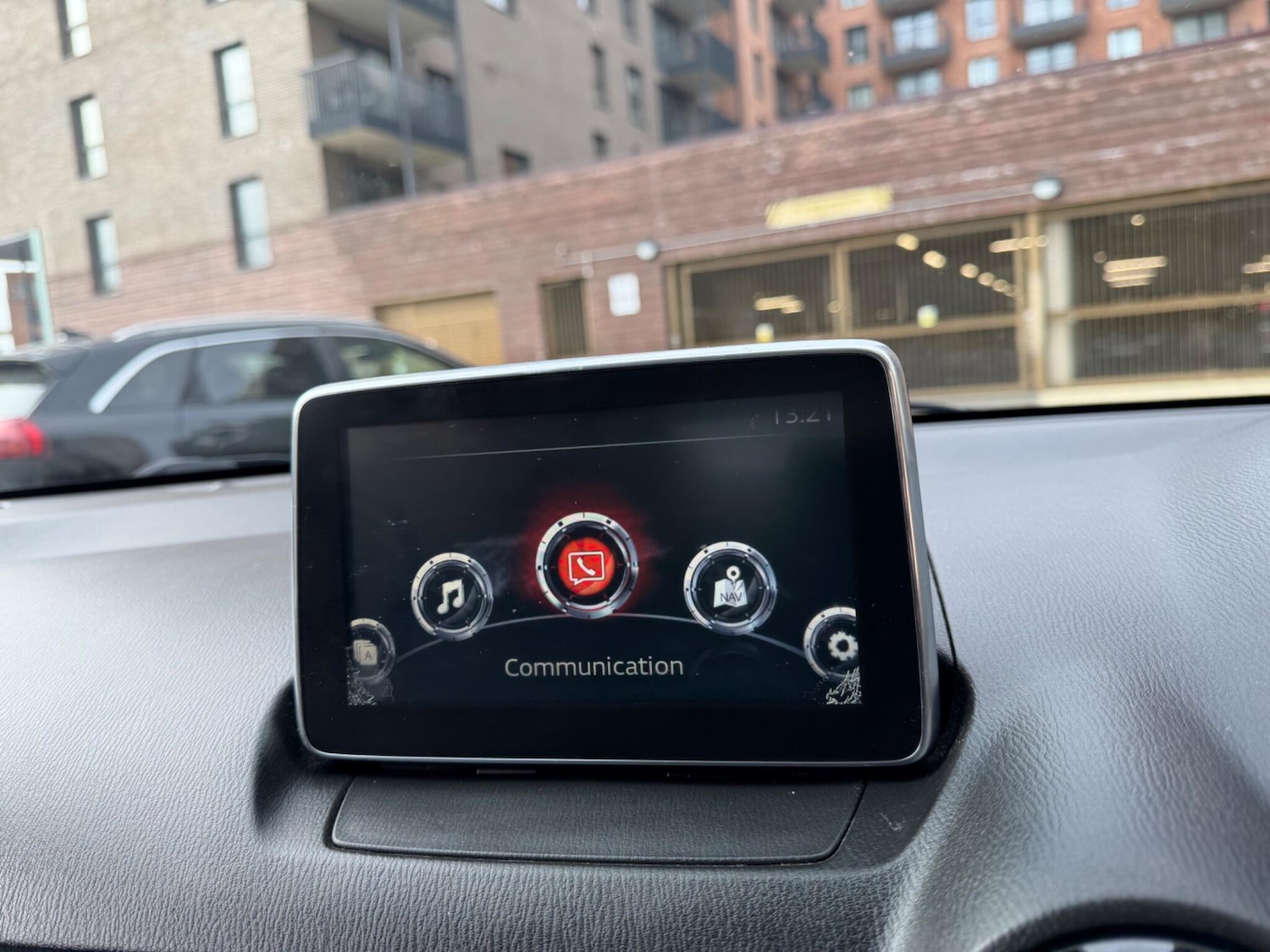 Used Mazda Mazda2 2016 for sale - 77344785: Photo 29