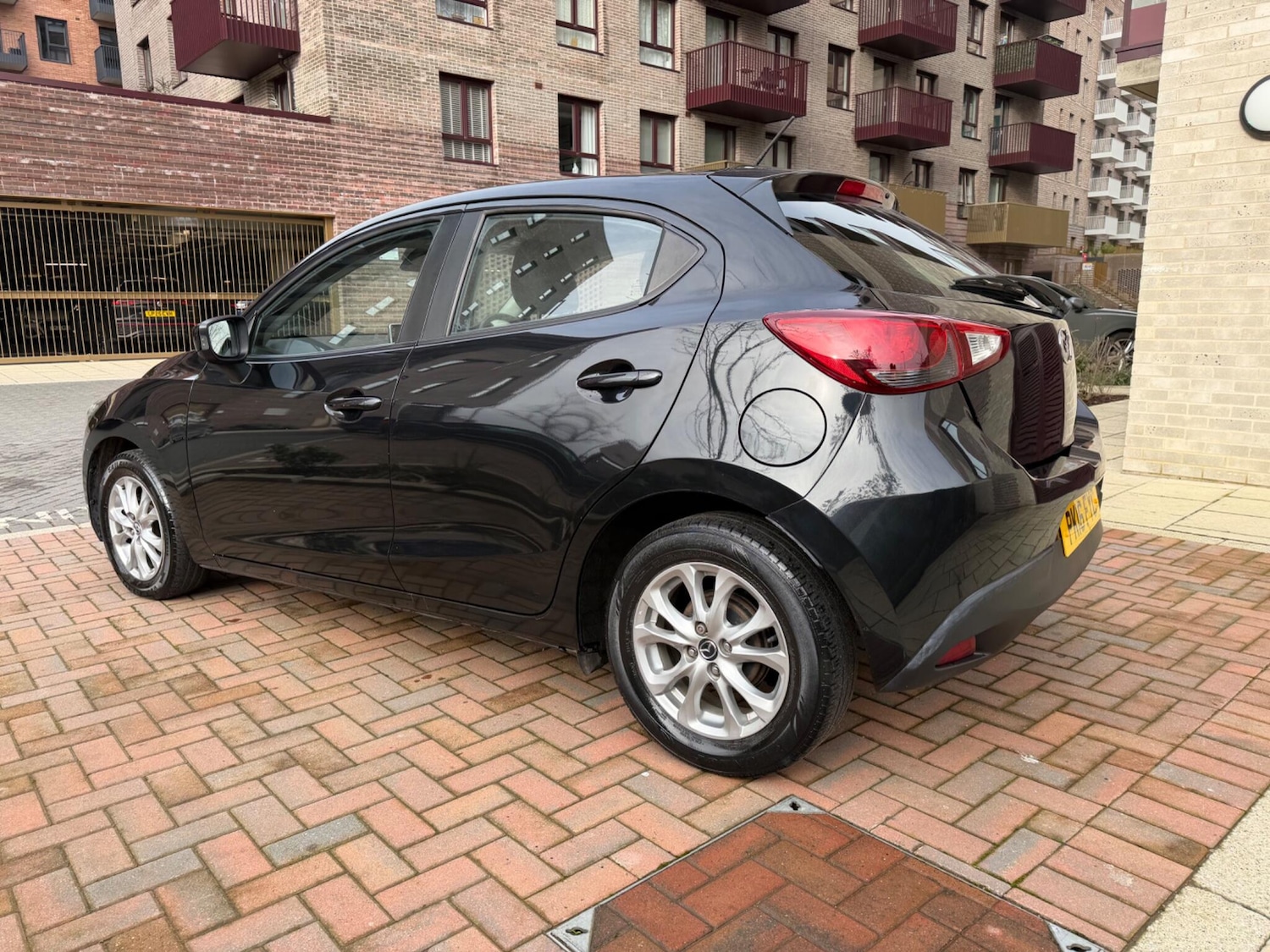 Used Mazda Mazda2 2016 for sale - 77344785: Photo 7