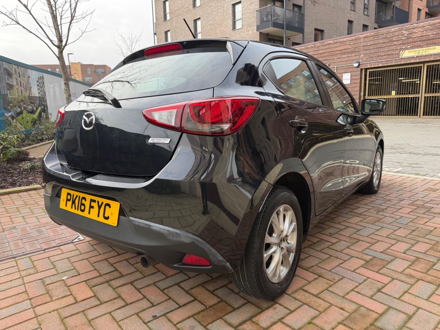 Used Mazda Mazda2 2016 for sale - 77344785: Photo 8