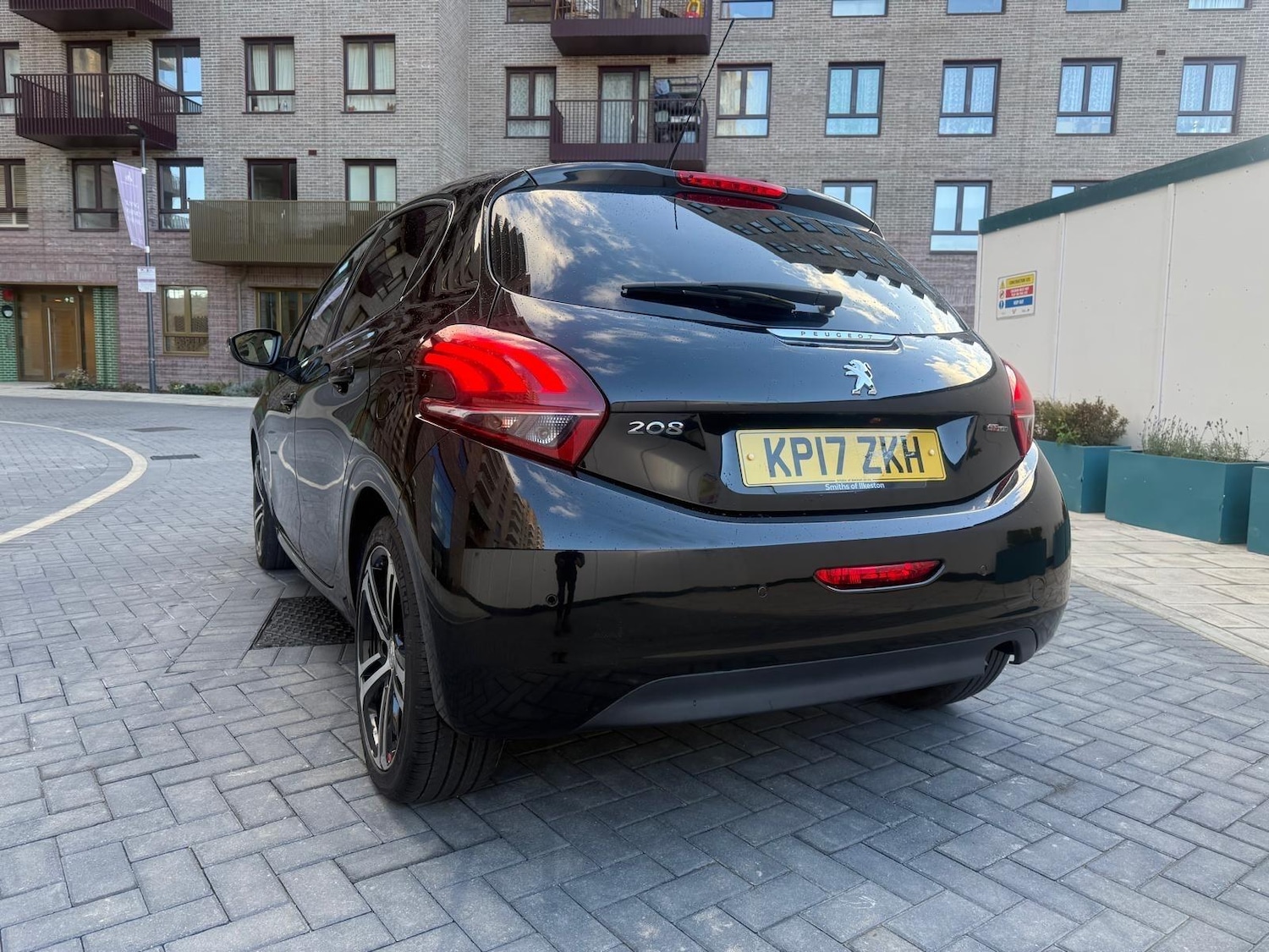Used Peugeot 208 2017 for sale - 76377800: Photo 12