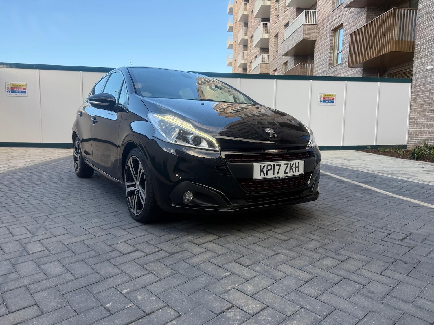Used Peugeot 208 2017 for sale - 76377800: Photo 19