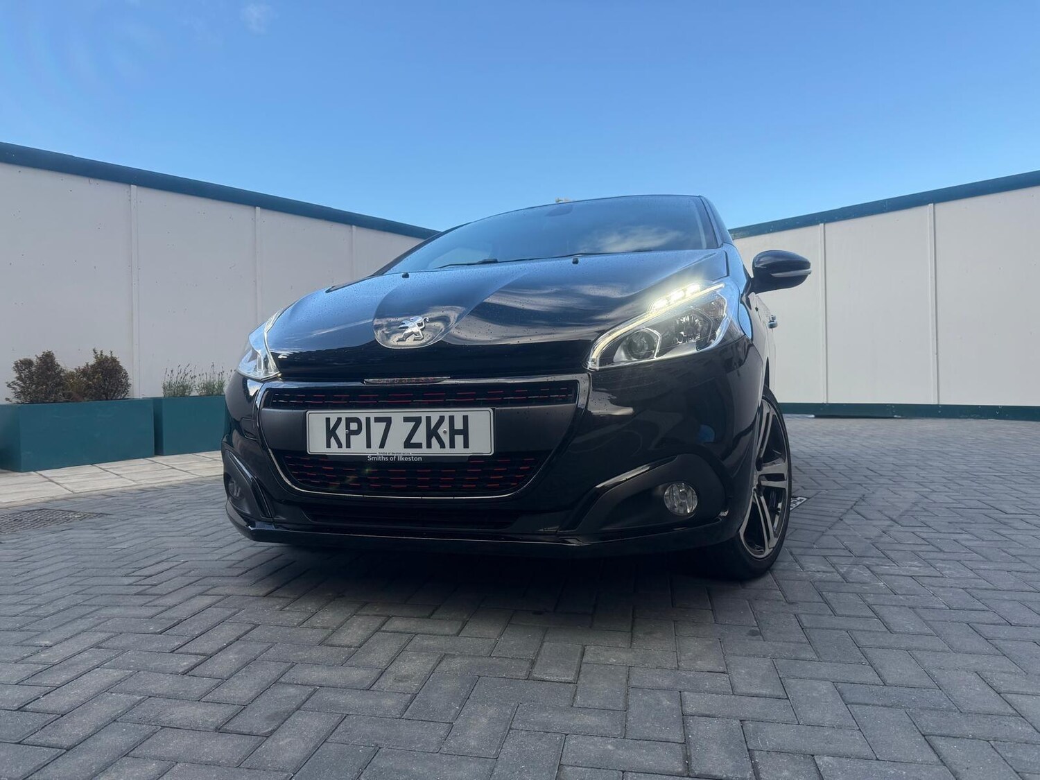 Used Peugeot 208 2017 for sale - 76377800: Photo 25