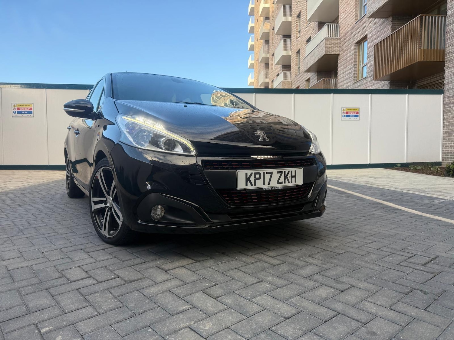 Used Peugeot 208 2017 for sale - 76377800: Photo 7