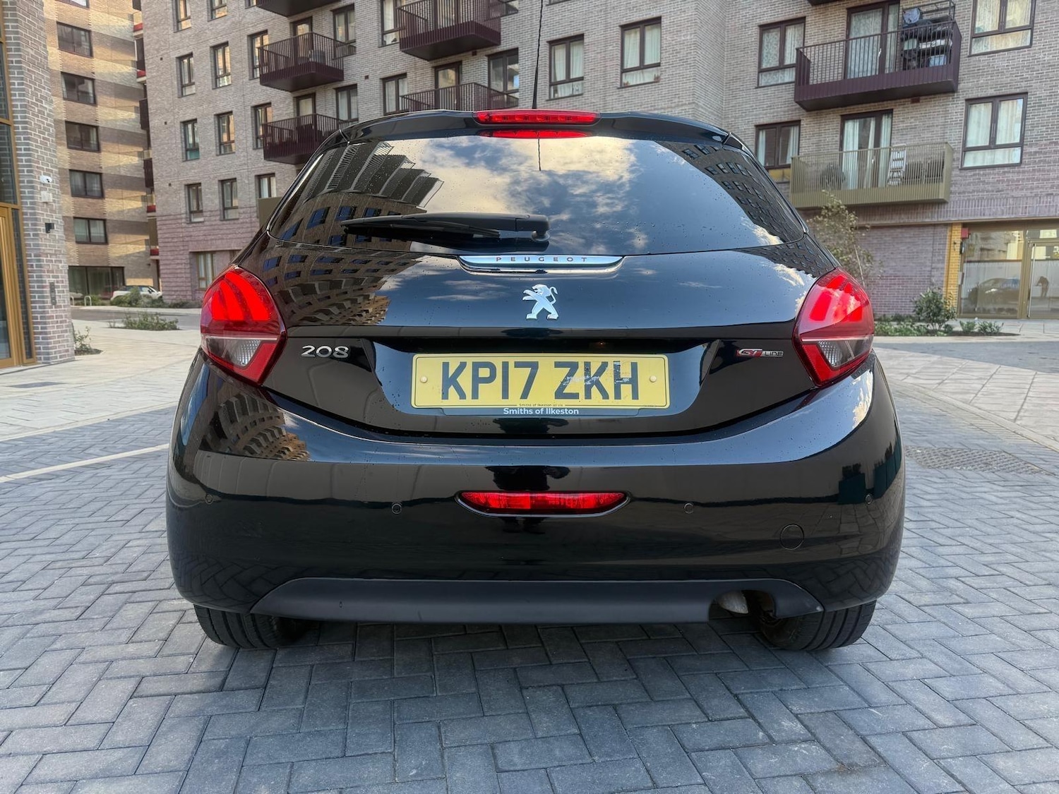 Used Peugeot 208 2017 for sale - 76377800: Photo 8