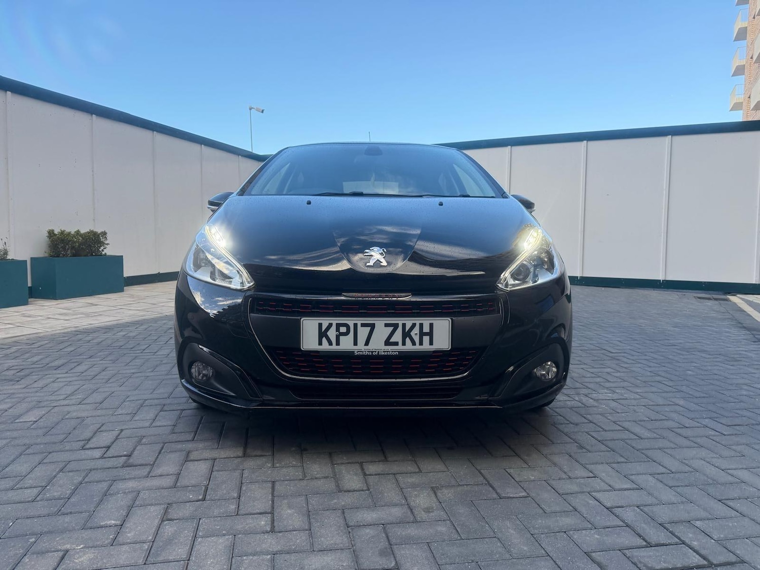 Used Peugeot 208 2017 for sale - 76377800: Photo 9