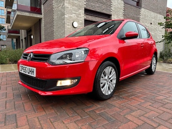 Used Volkswagen Polo 2015 for sale - 75747496: Photo