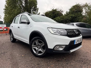 Used Dacia Sandero Stepway 2019 for sale - 79677065: Photo