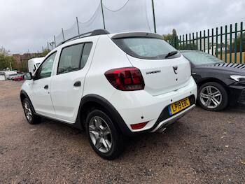 Used Dacia Sandero Stepway 2019 for sale - 79677065: Photo