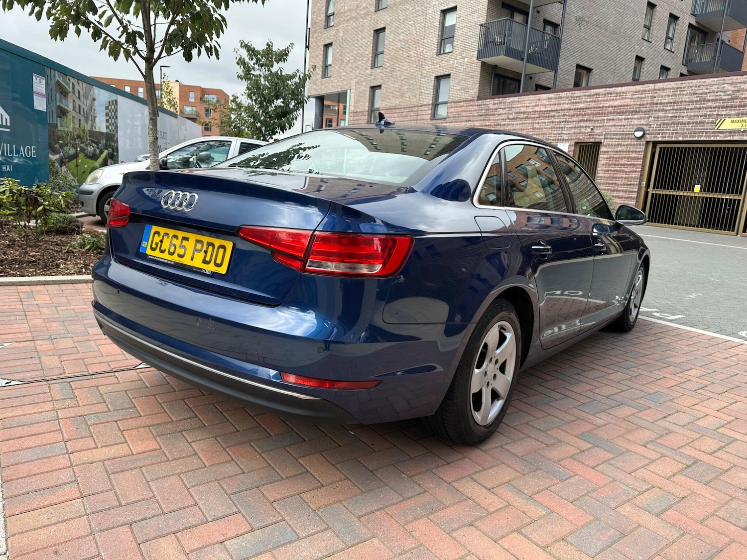 Used Audi A4 2016 for sale - 76258992: Photo 12