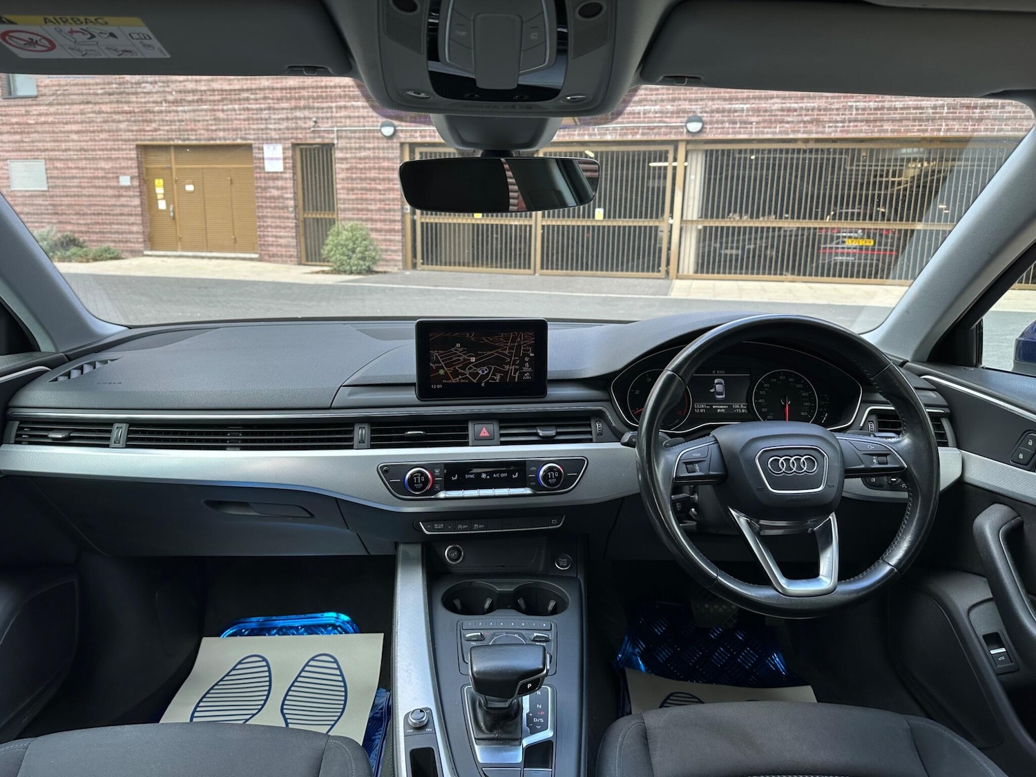 Used Audi A4 2016 for sale - 76258992: Photo 3