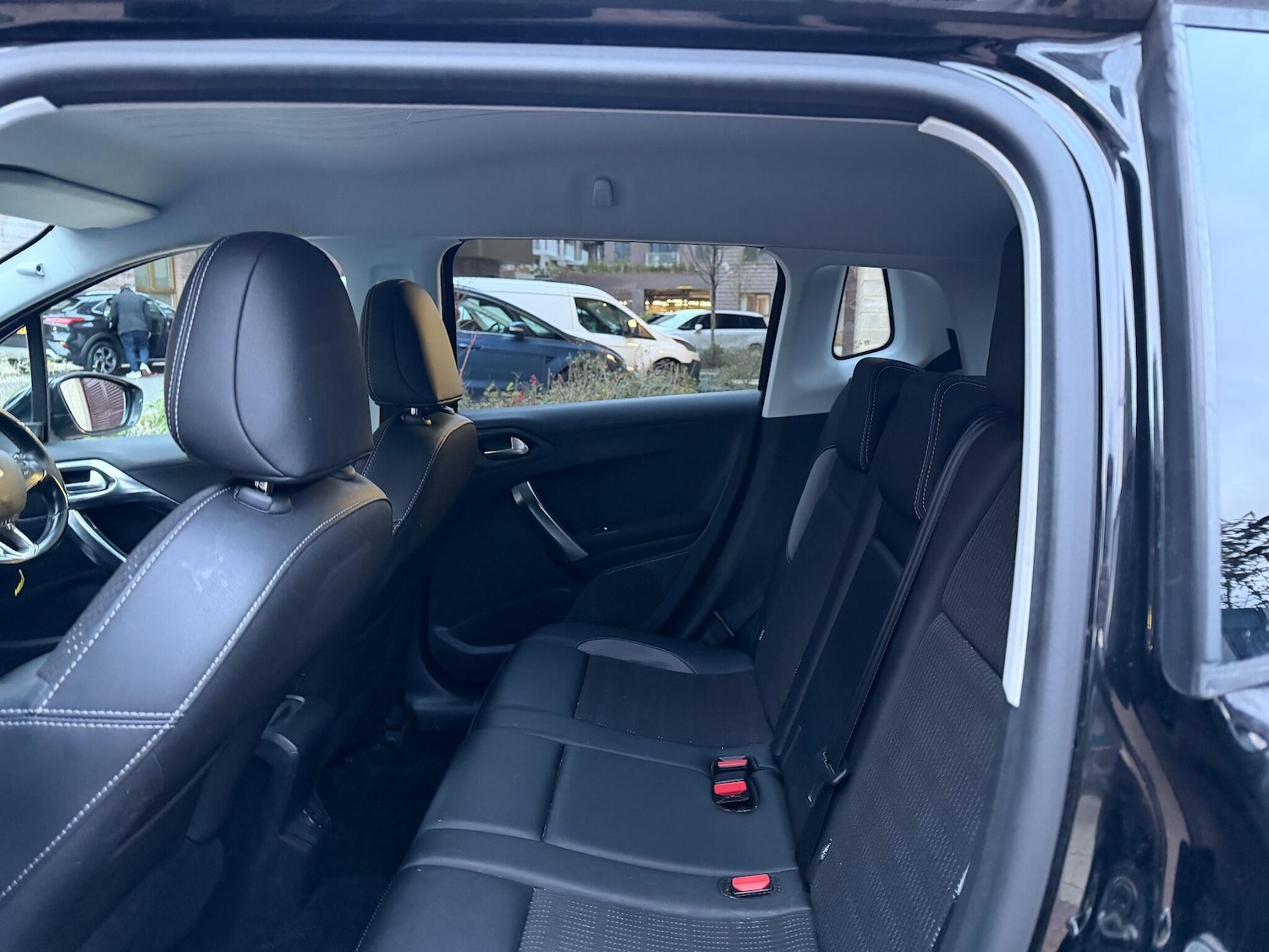 Used Peugeot 2008 2017 for sale - 76913201: Photo 23