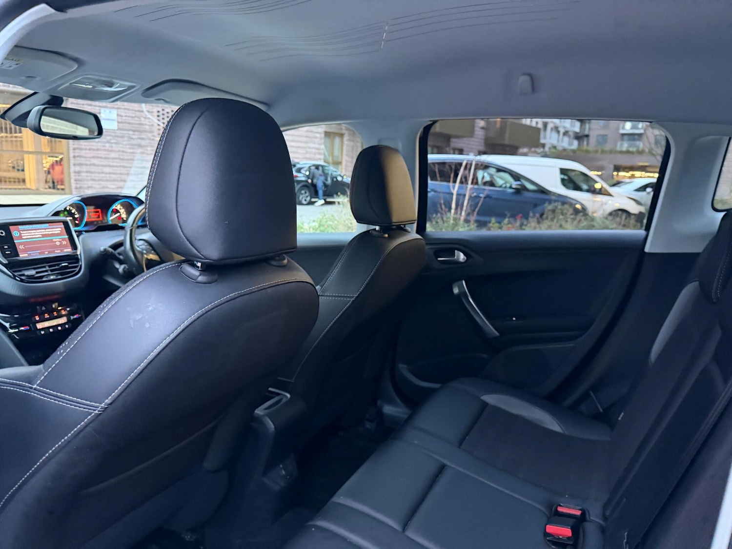 Used Peugeot 2008 2017 for sale - 76913201: Photo 24