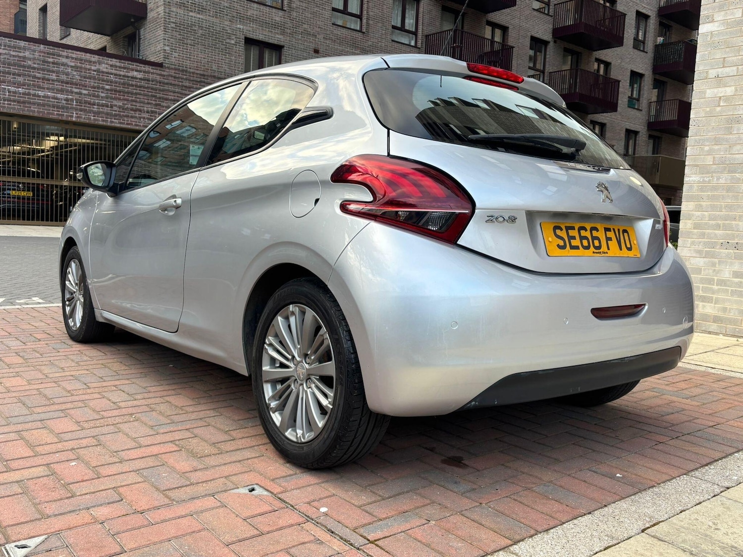 Used Peugeot 208 2017 for sale - 78073213: Photo 11