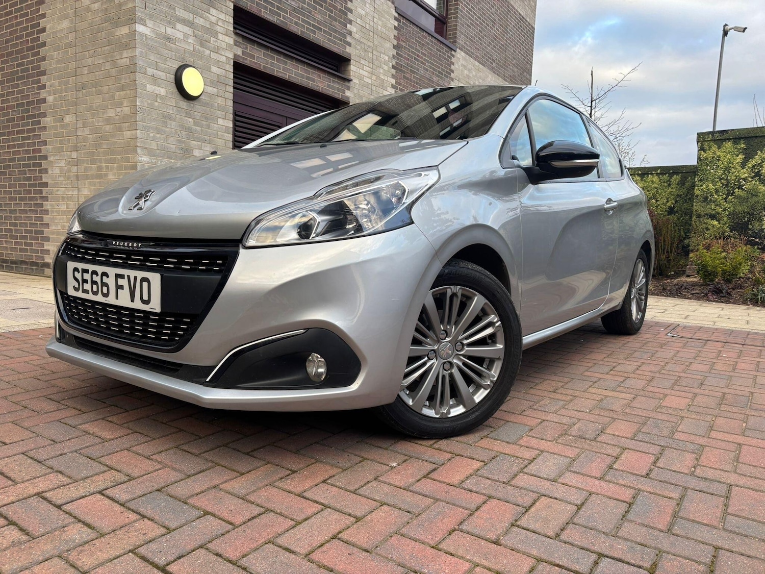 Used Peugeot 208 2017 for sale - 78073213: Photo 20