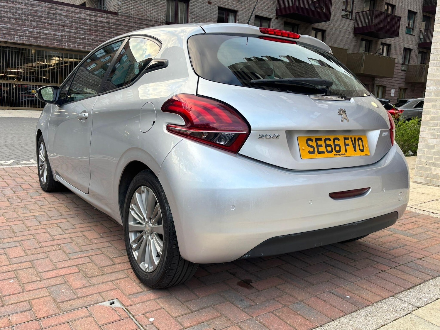 Used Peugeot 208 2017 for sale - 78073213: Photo 25