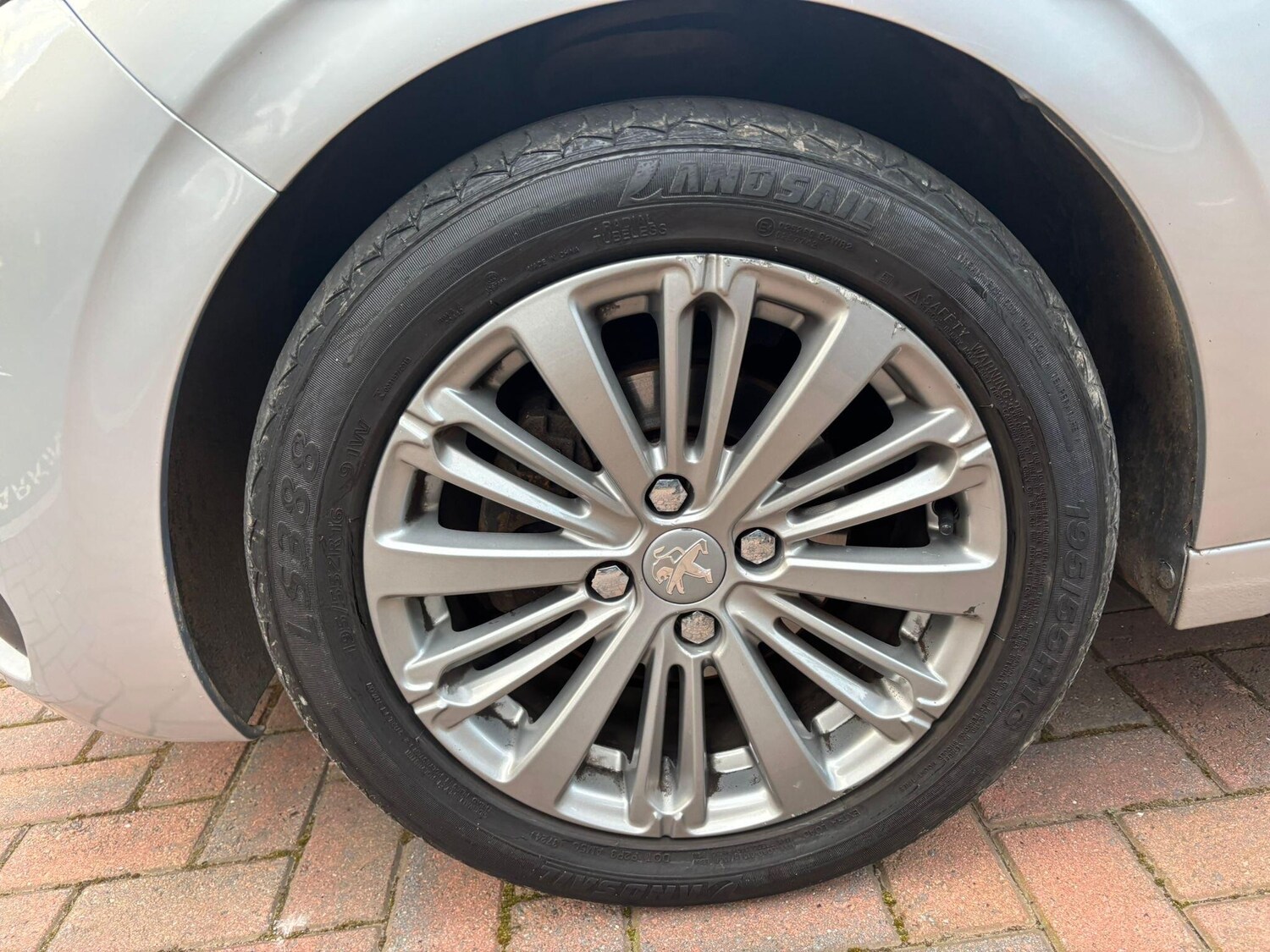 Used Peugeot 208 2017 for sale - 78073213: Photo 45