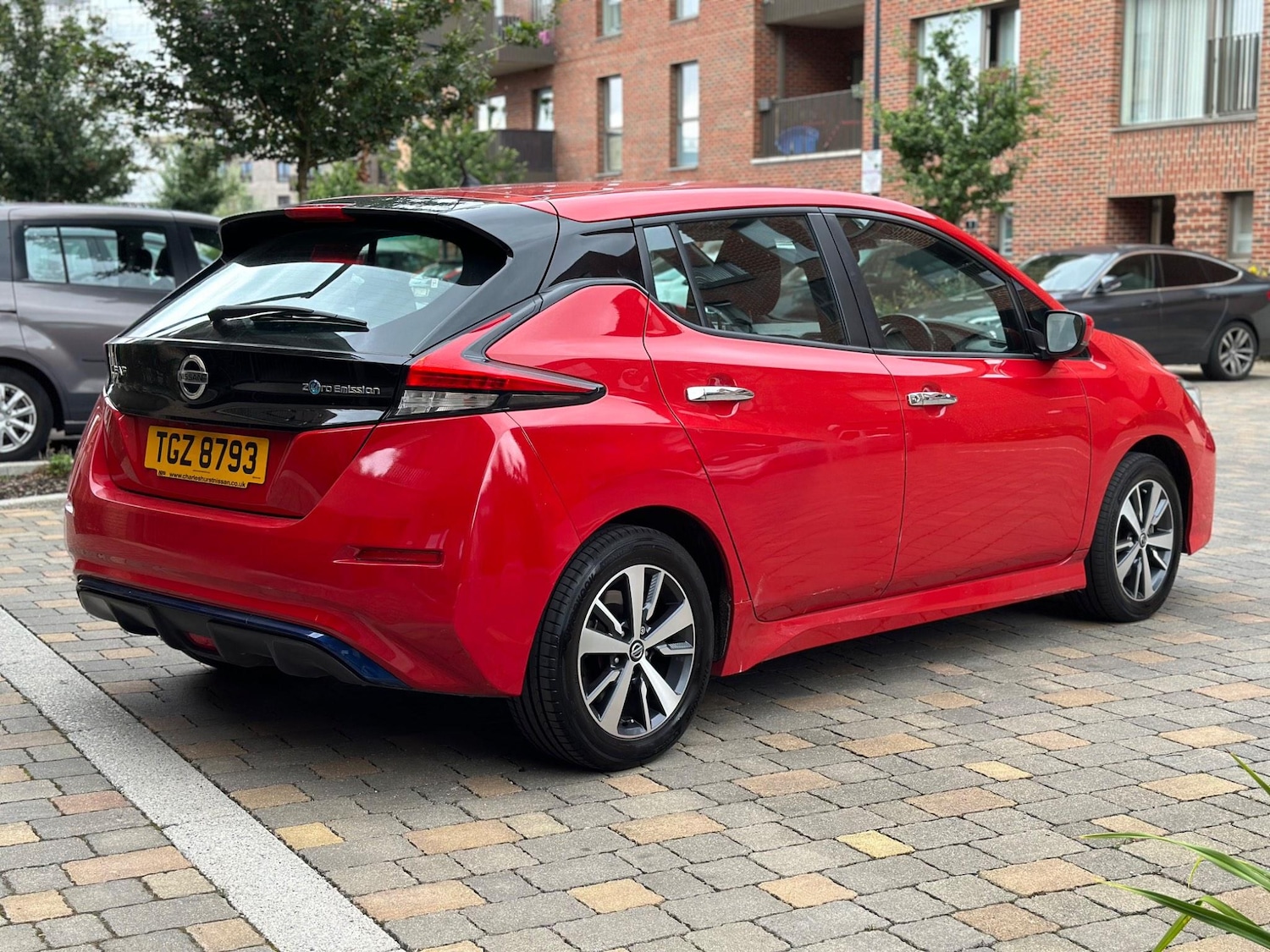 Used Nissan Leaf 2021 for sale - 76993204: Photo 11