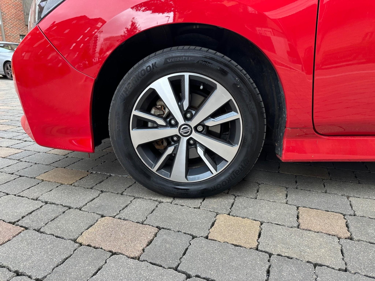 Used Nissan Leaf 2021 for sale - 76993204: Photo 14