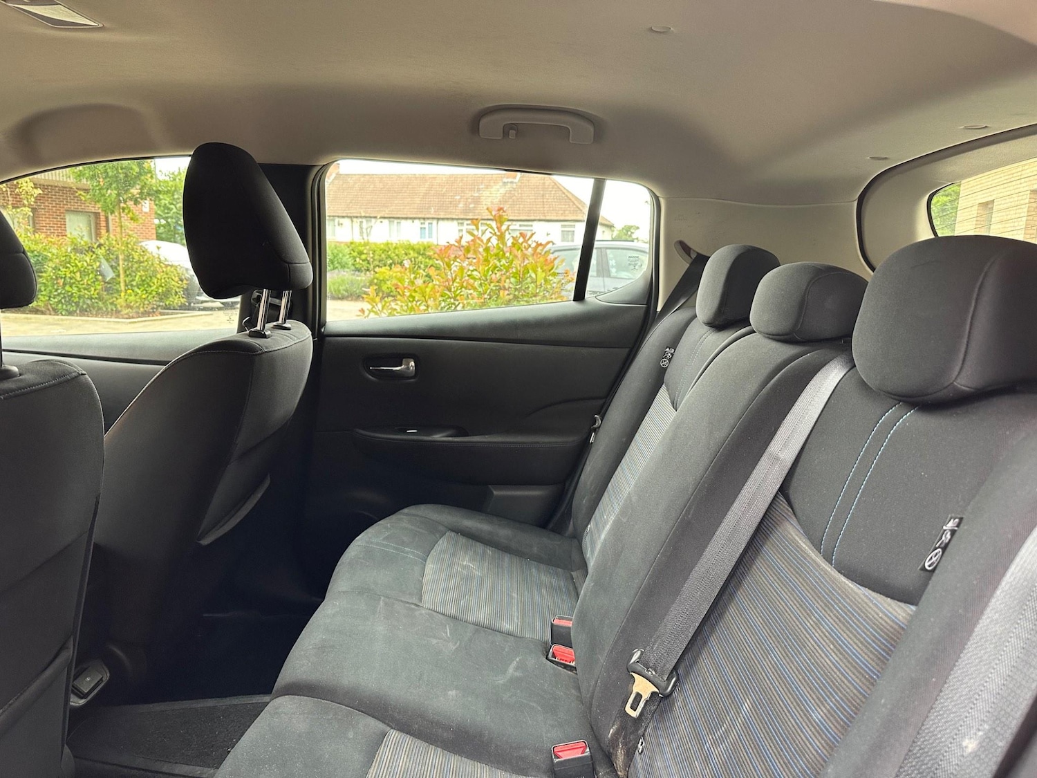 Used Nissan Leaf 2021 for sale - 76993204: Photo 16