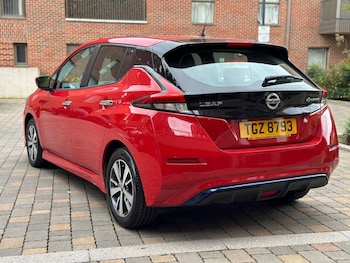 Used Nissan Leaf 2021 for sale - 76993204: Photo