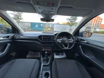 Used Volkswagen T-Cross 2020 for sale - 74509777: Photo