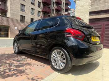Used Peugeot 208 2018 for sale - 75060560: Photo