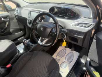 Used Peugeot 208 2018 for sale - 75060560: Photo