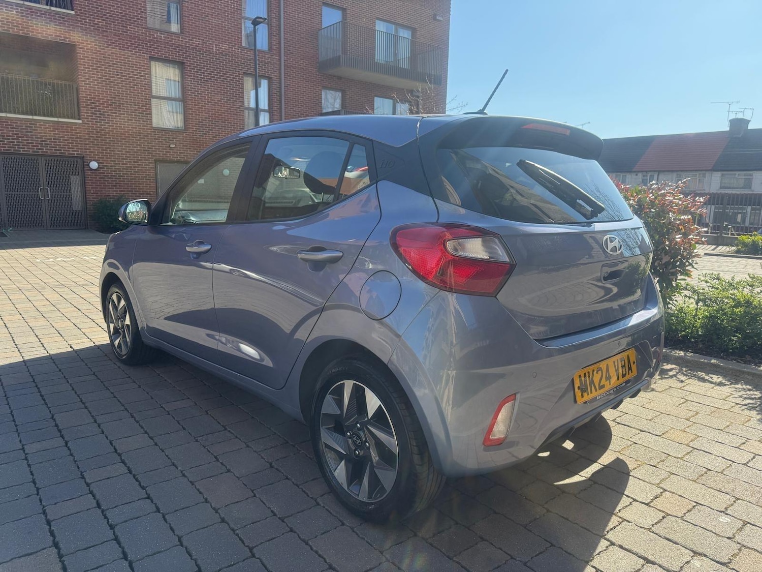 Used Hyundai i10 2024 for sale - 76991899: Photo 2