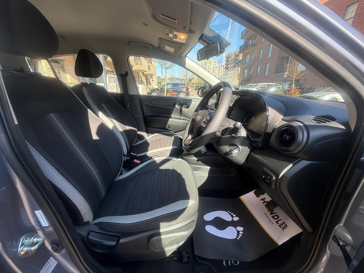 Used Hyundai i10 2024 for sale - 76991899: Photo 24