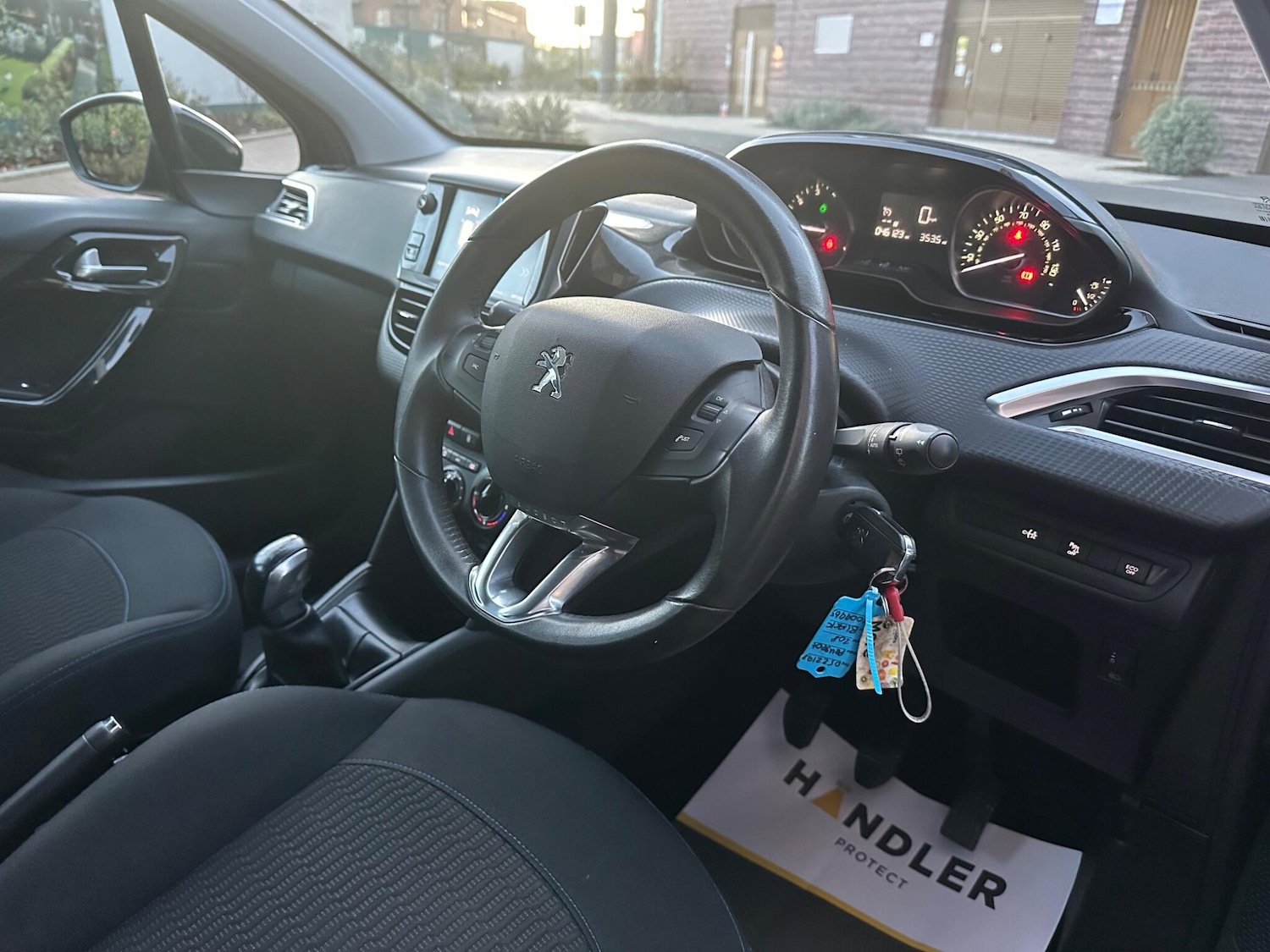 Used Peugeot 208 2019 for sale - 76671240: Photo 22