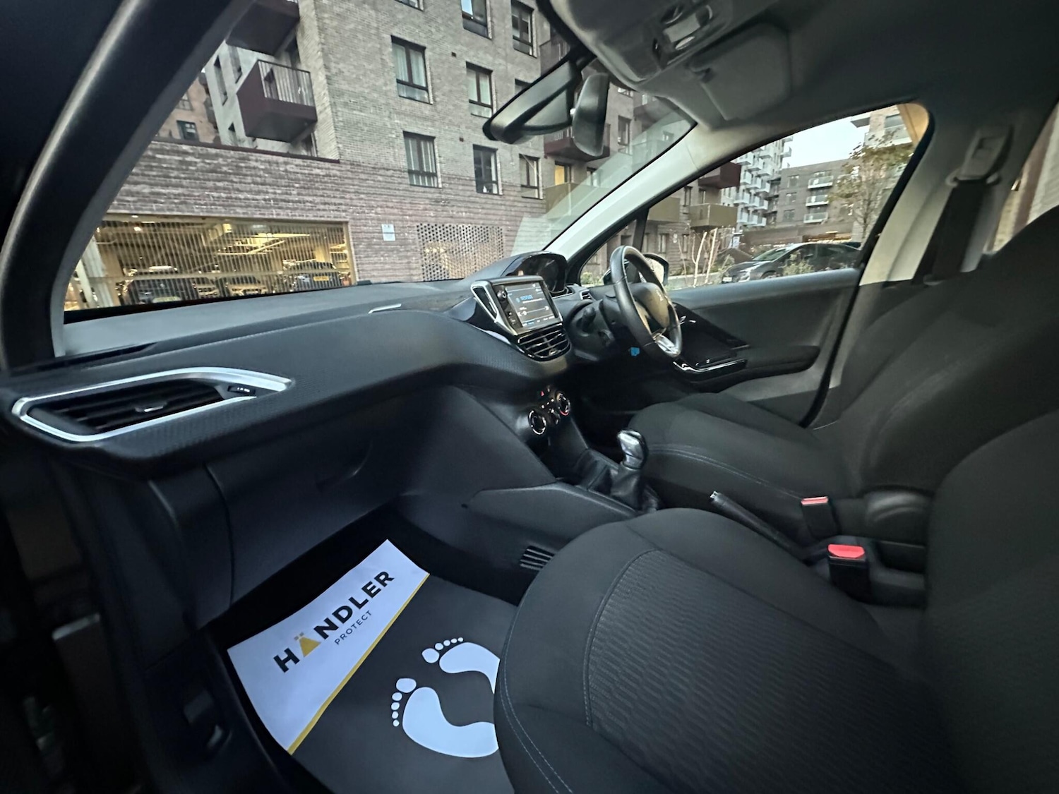 Used Peugeot 208 2019 for sale - 76671240: Photo 31