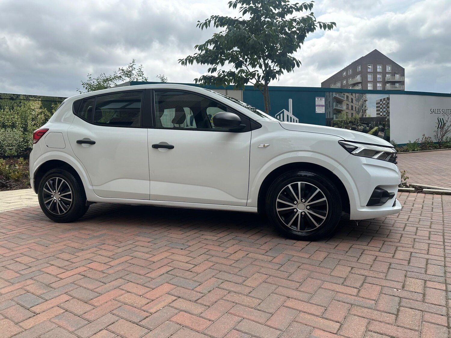 Used Dacia Sandero for sale - 76573558: Photo 13