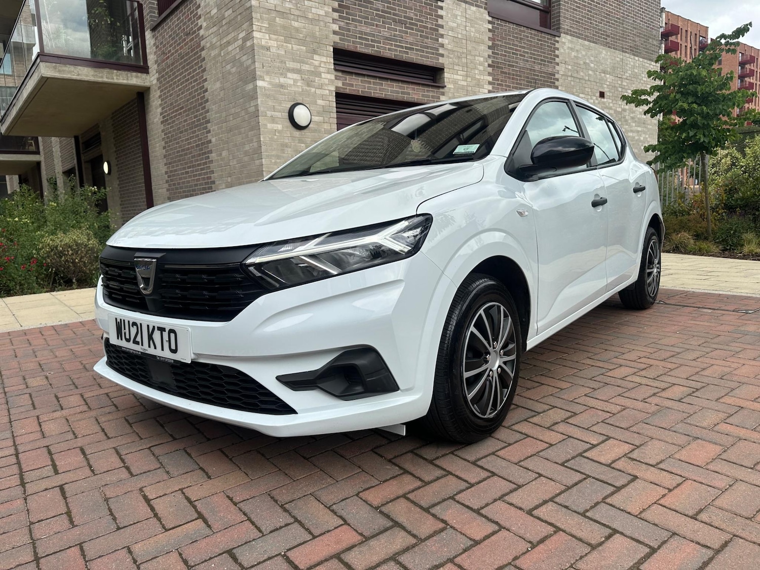 Used Dacia Sandero for sale - 76573558: Photo 5