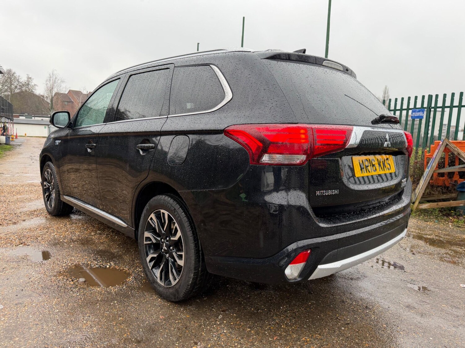 Used Mitsubishi Outlander 2016 for sale - 77479237: Photo 8