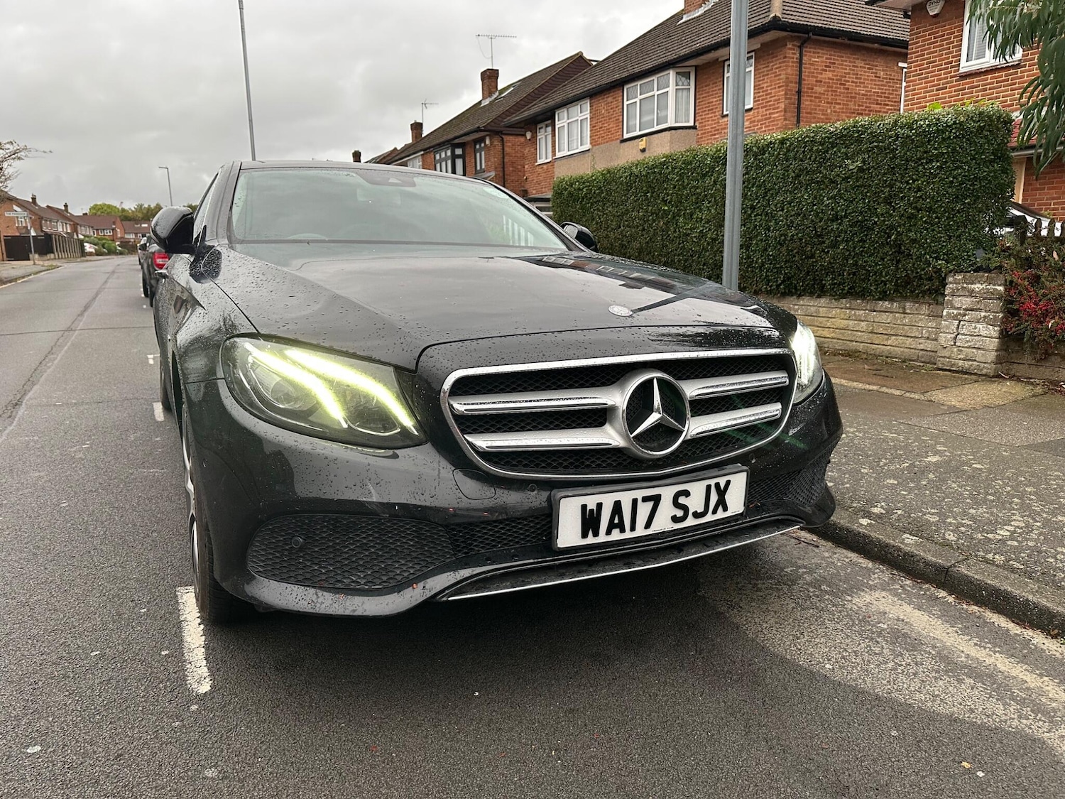 Used Mercedes-Benz E Class 2017 for sale - 76166864: Photo 1