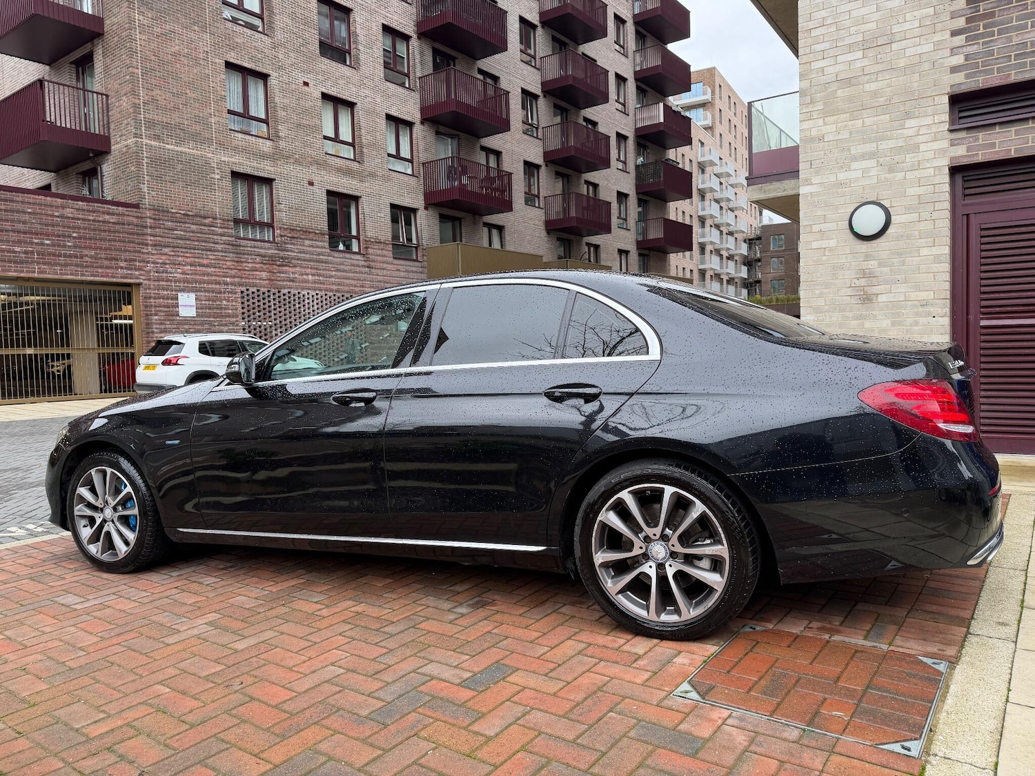 Used Mercedes-Benz E Class 2017 for sale - 76166864: Photo 14